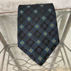 Rare Brioni x Mercedes Benz men’s silk Tie Geo. Foulard Luxury 59.5”x 3.3/4”